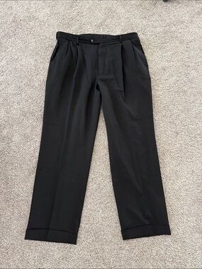 Croft & Barrow Men’s Black Pleated Dress Pants 38x32